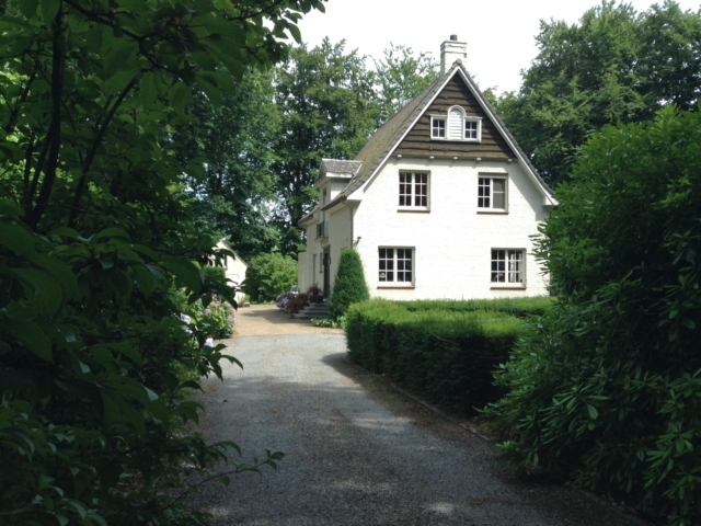 Emile Bethuynelaan - straatzicht - huis nr 4