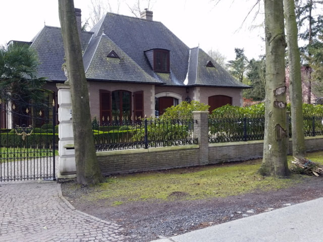 Generaal Naessens de Loncinlaan - straatzicht